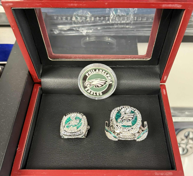 2017 and 2024 Eagles Super Bowl Replica Ring Set with Case